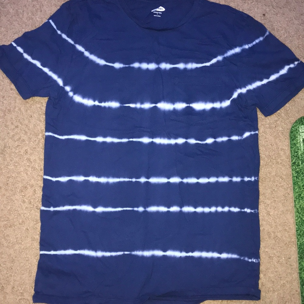 Old navy dyed shirt